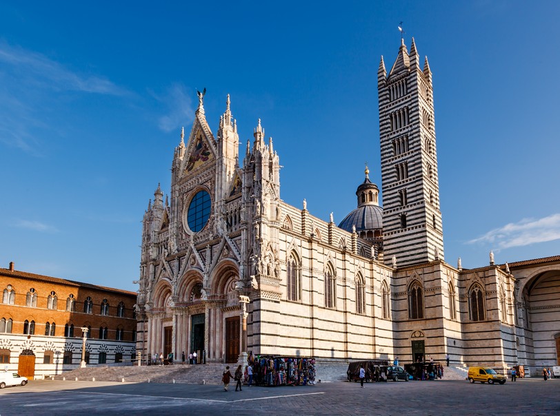 Santa Maria Cathedral in Siena, Tuscany, Italy shutterstock_140482297.jpg