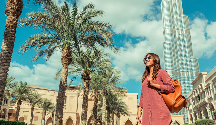 Видео: как одеваться девушкам туристкам в ОАЭ / Эмиратах