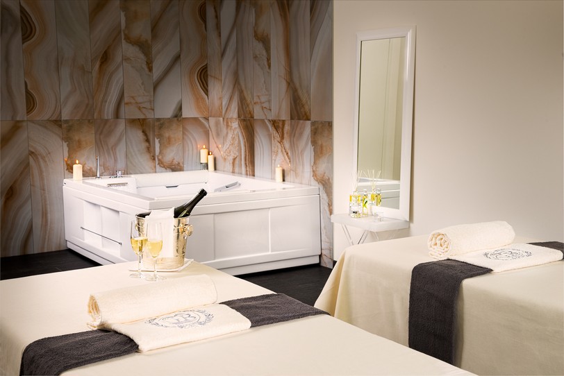Due Torri Spa Suite for two.JPG