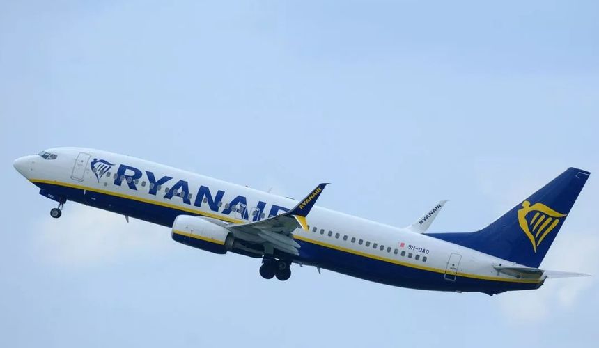 Ryanair заработает на опаздывающих на рейс