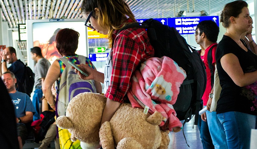 Авиакомпания решила доплачивать туристам за перелет с грудничком