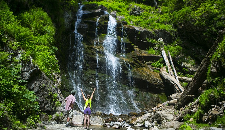 На «Роза Хутор» открылся для посещения парк водопадов «Менделиха»