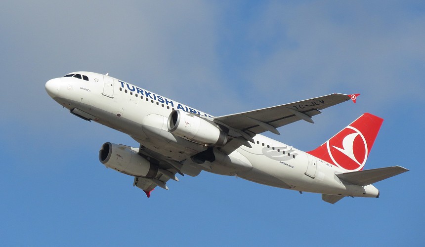 Пилот Turkish Airlines чуть не привез на Украину пассажиров рейса Анталья – Москва