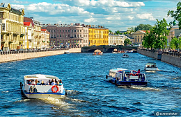 Речные прогулки в Москве и Петербурге: трендовый формат городских экскурсий